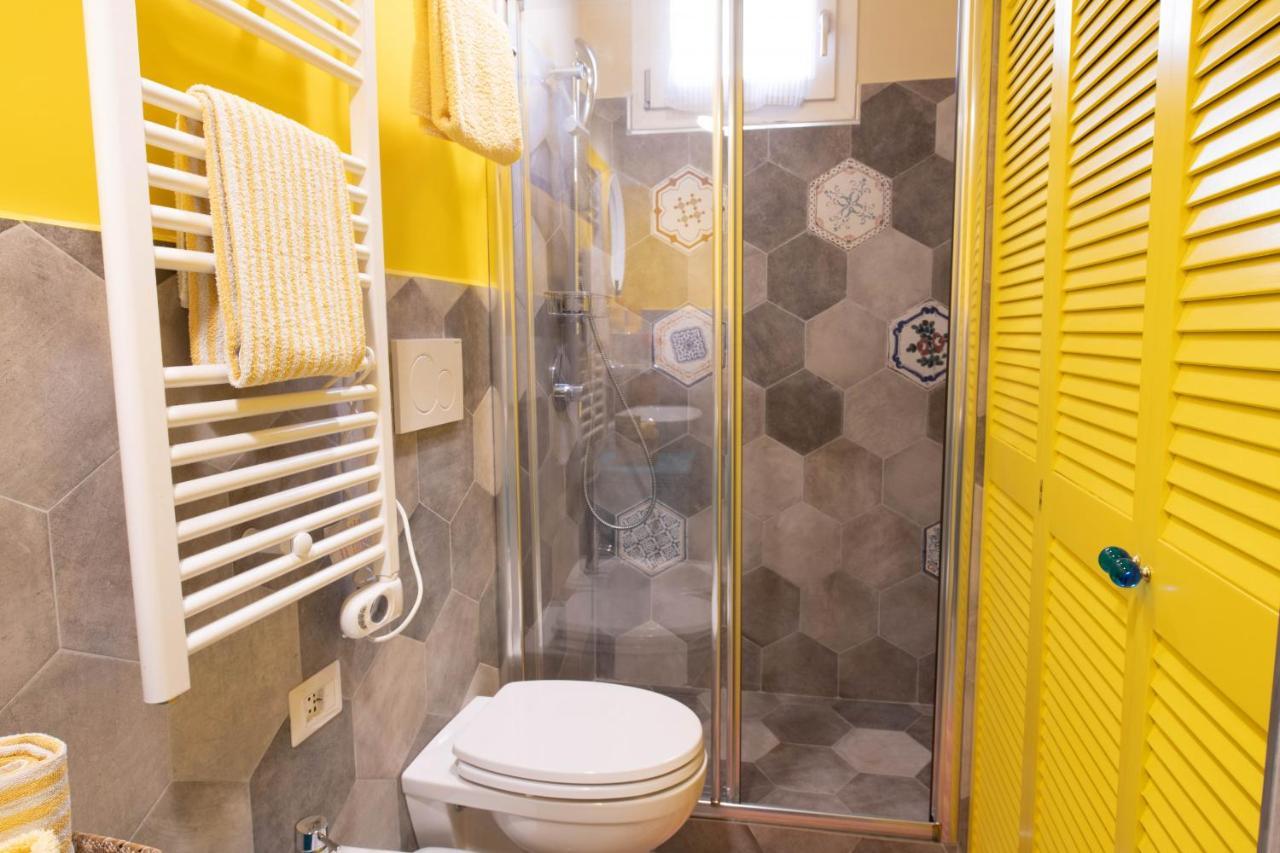 Trastevere Colorful Apartment With Terrace! Roma Exterior foto