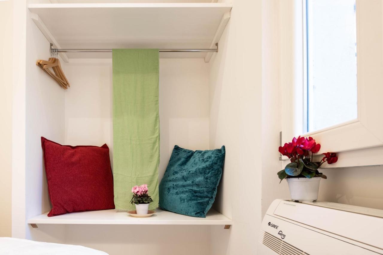 Trastevere Colorful Apartment With Terrace! Roma Exterior foto